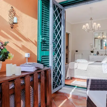 Corallina, 2 Bedrooms With Garden And Private Jacuzzi Villa